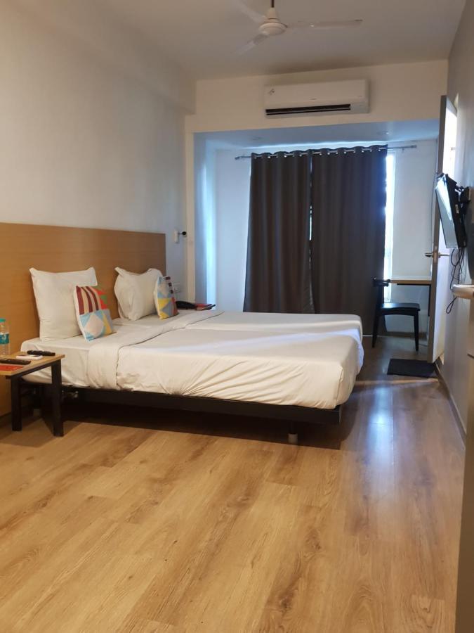 Hotel Unicontinental Mumbai Exteriör bild